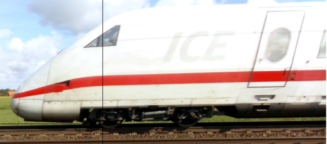 Abb. 1: Aufnahme mit Rolling Shutter (Intel@ RealSenseTM D435), Verzerrungen an der Tür erkennbar Rolling Shutter - Verzerrung