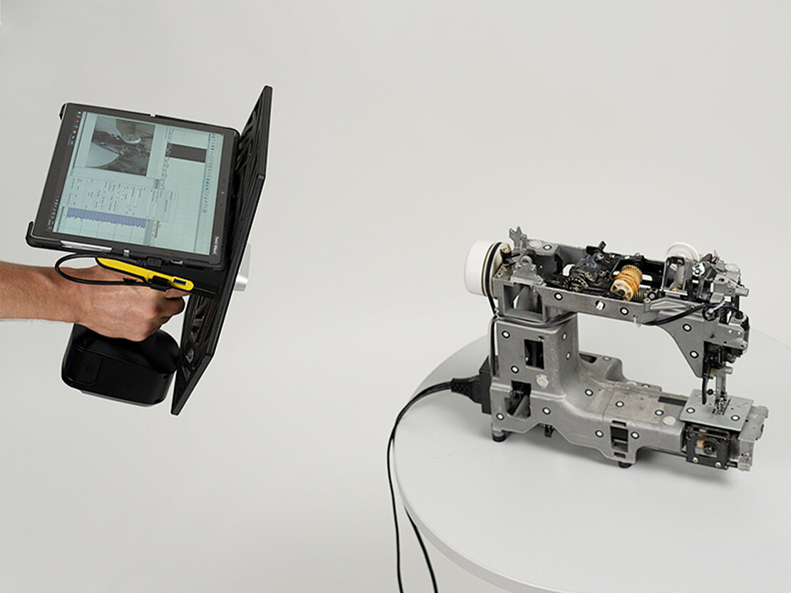 Sound measurement on a sewing machine with Mikado