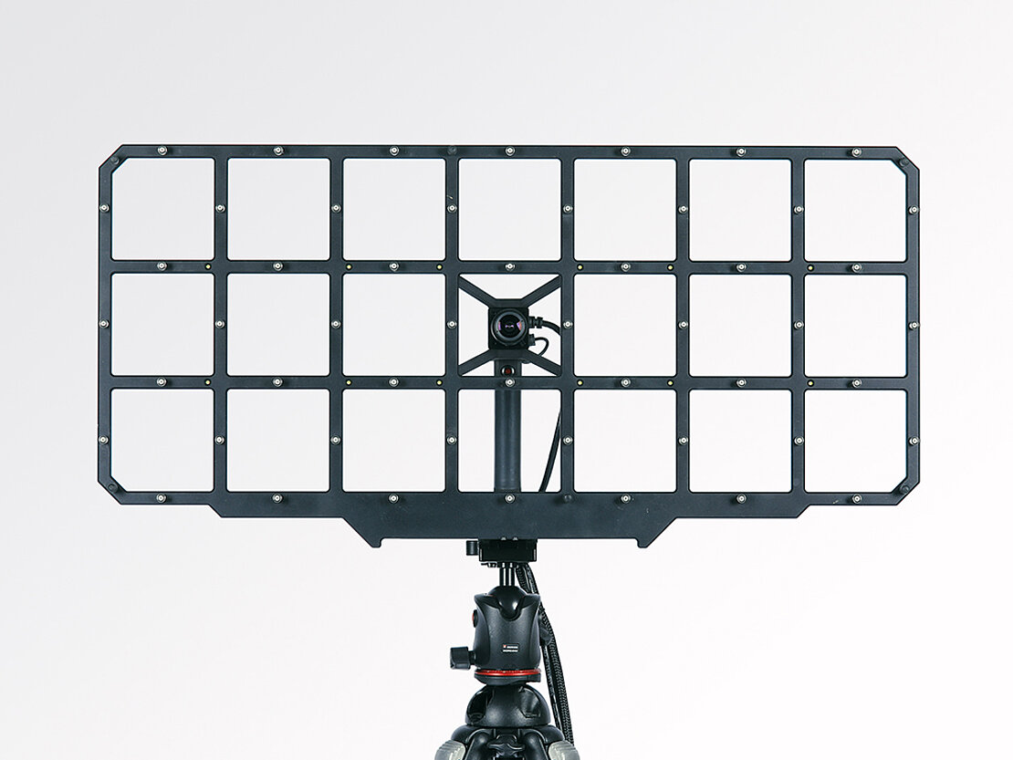 Mikrofonarray Paddle2x52 AC Pro mit 52 Intensitätssonden für Anwendungen im Nahbereich
