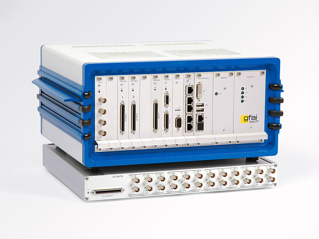 BNC Adapterbox ADCA100 mit Datenrekorder mcdrec