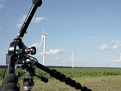 measurement-of-wind-turbines-with-acoustic-camera-by-gfaitech