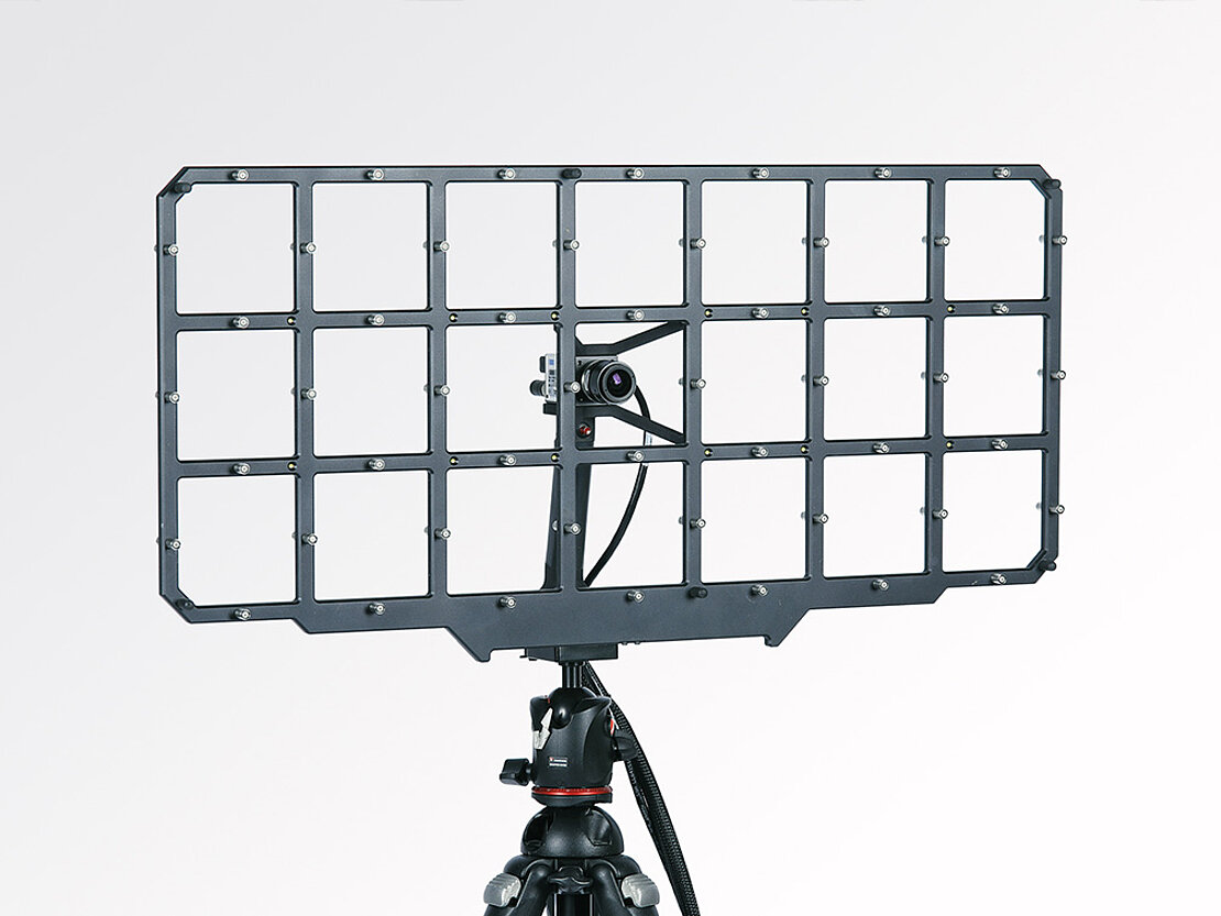 Mikrofonarray Paddle2x52 AC Pro mit 52 Intensitätssonden für Anwendungen im Nahbereich