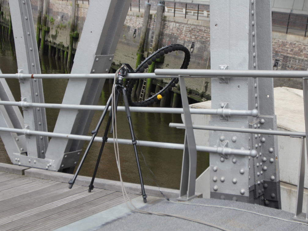  Acoustic Camera Ring AC Pro localizes sound sources on a bridge pier