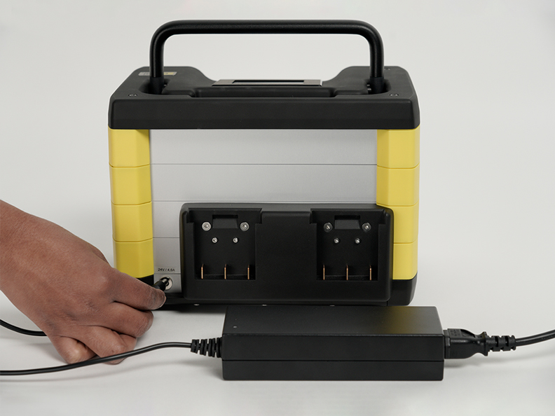 Power connection of the data recorder